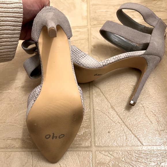 Steve Madden Heels - Picture 6 of 9